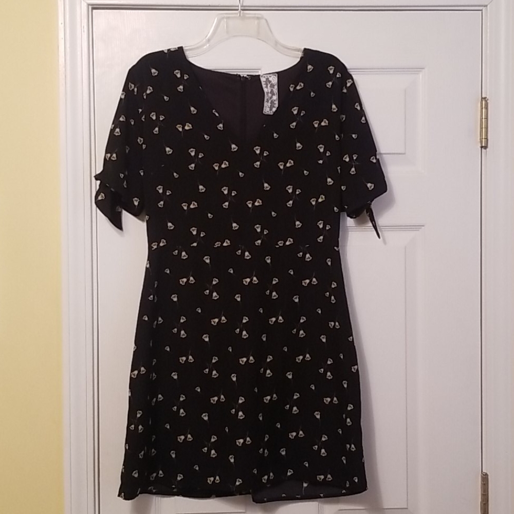 Sadie & Sage black dress